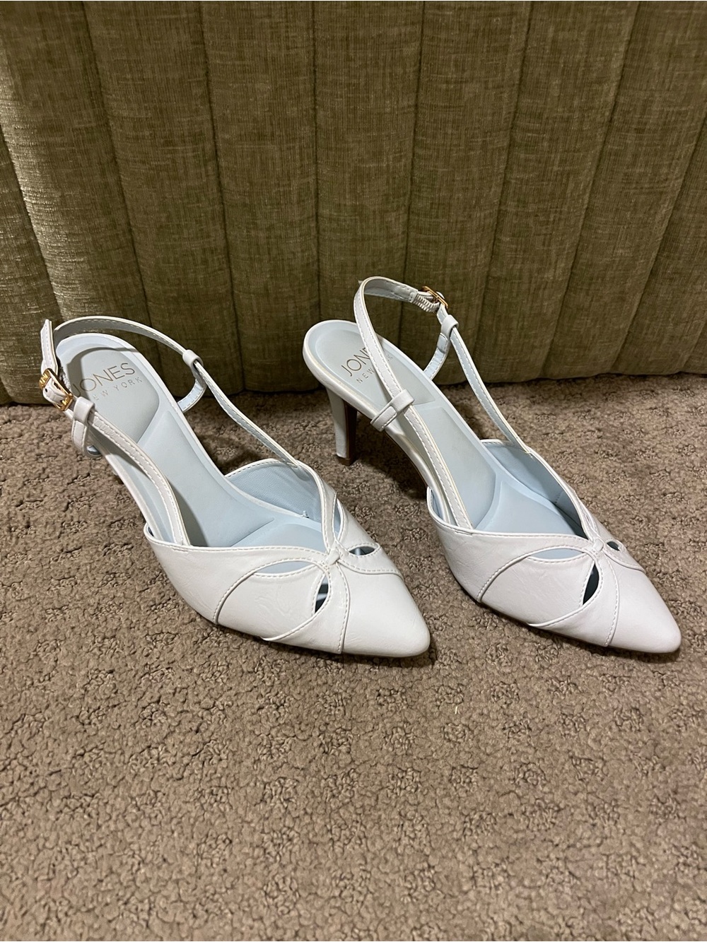 Jones New York White Pointed Toe Slingback Heels